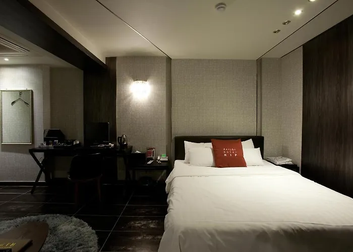 Hip Motel 2*